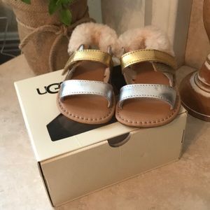 NWT Dorien Metallic Sandals